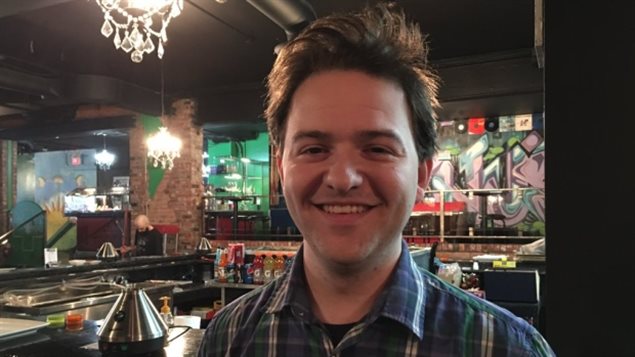 Jon Liedtke, owner of Higher Limits vaping loung, could have to close up shop because of the Ontario government’s plan to ban ban e-cigarette and medical marijuana users from smoking in public spaces. © Ioana Draghici/CBC
