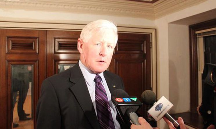 ourWindsor.ca: Bob Rae attends Liberal fundraiser at historic Low-Martin House