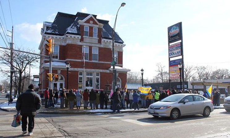 ourWindsor.ca: Residents rally to save Sandwich post office